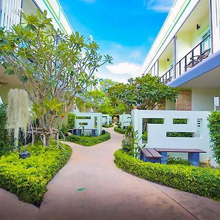 Baan Noppadol Hua Hin Resort Экстерьер фото