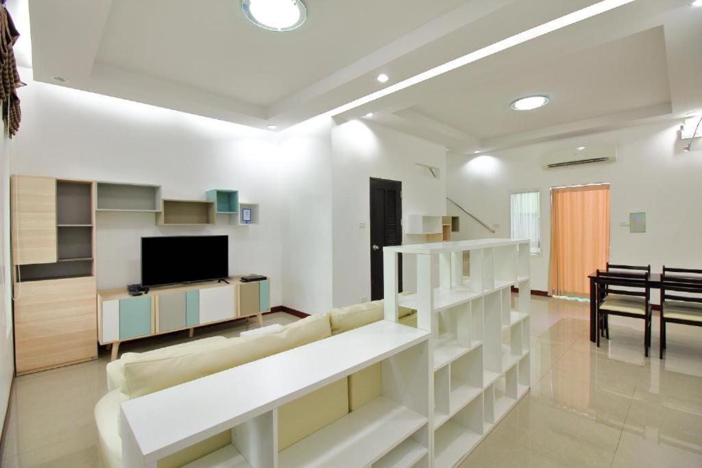 Baan Noppadol Hua Hin Resort Экстерьер фото